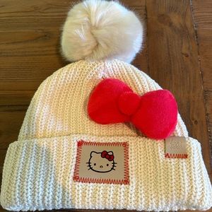 NWT Hello Kitty White Pom Beanie
